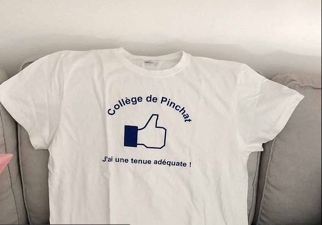 パンシャ（Pinchat）中学校の「恥ずかしいTシャツ」