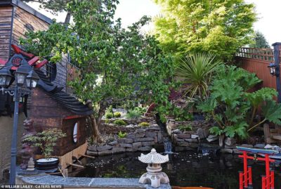 イギリス人男性が10年かけて完成した日本庭園に称賛！
